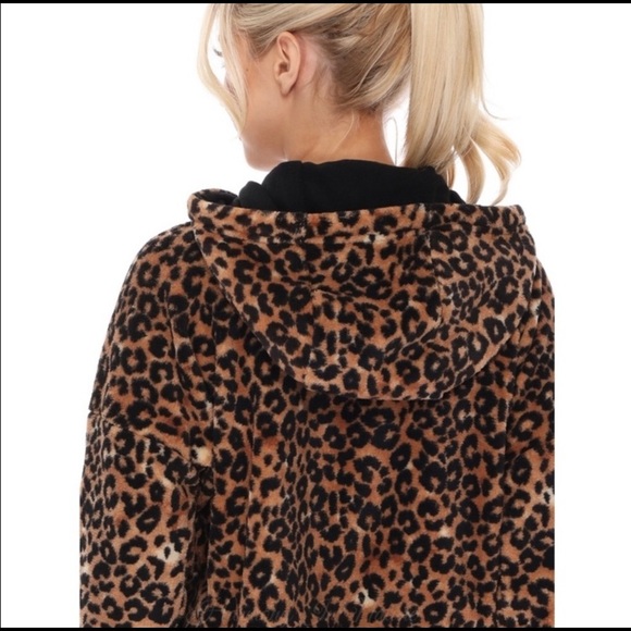 Plush Leopard Print Fleece Pull over Hoodie - Picture 5 of 5